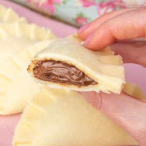 Surpreenda Seus Sentidos com Esta Incrível Receita de Pastel de Nutella!