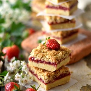 Delicioso Crumble de Morango: Receita Passo a Passo